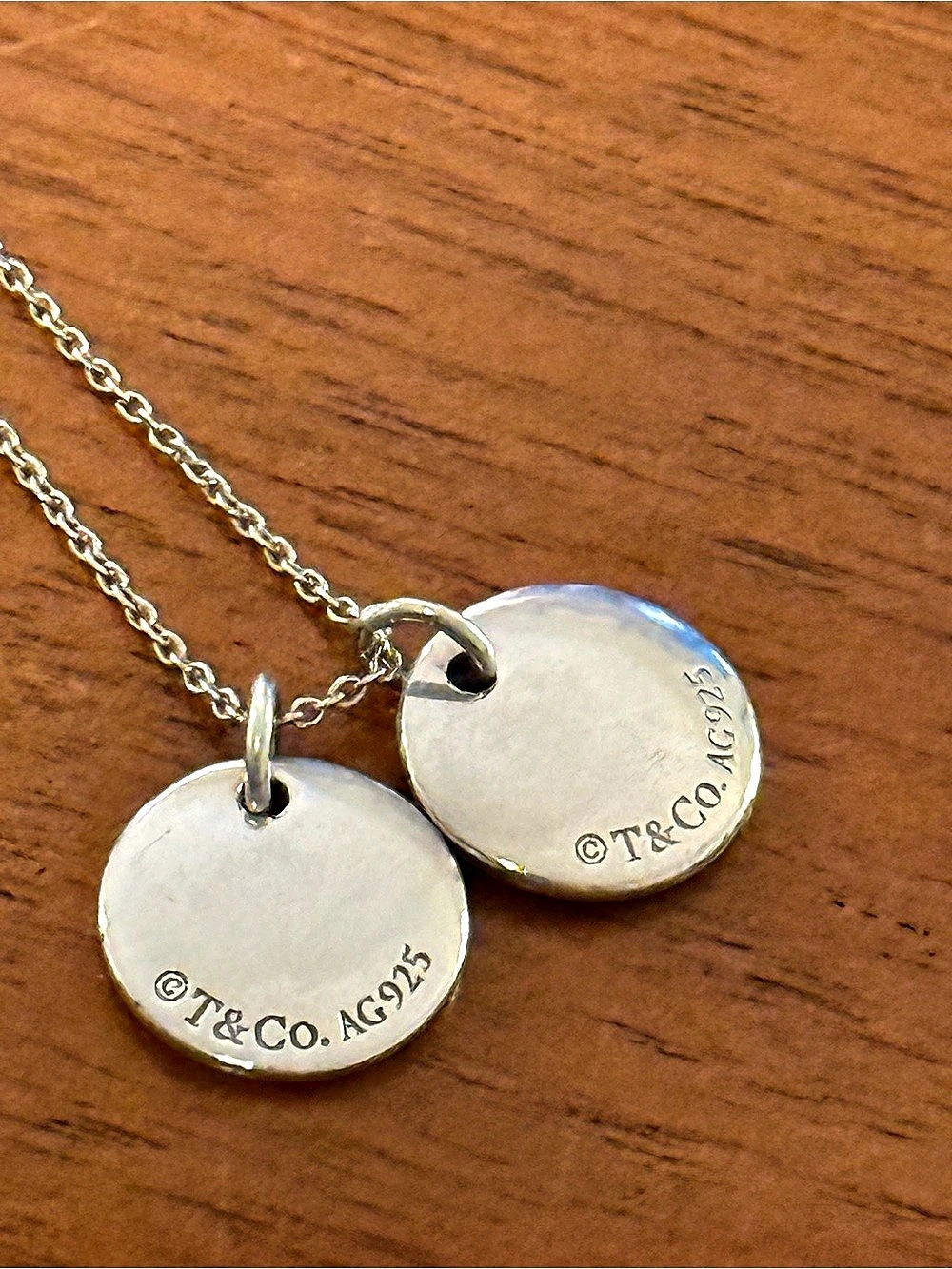 Tiffany & Co. Tiffany Notes Dual Initial Round Disc Pendant Necklace. Tiffany - Picture 7 of 10